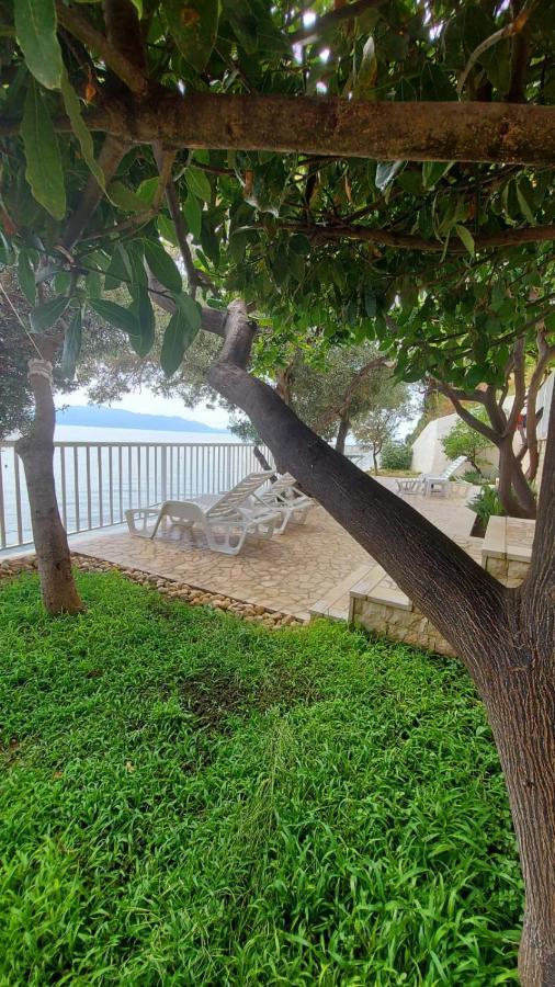 Apartments Santic Podaca Luaran gambar