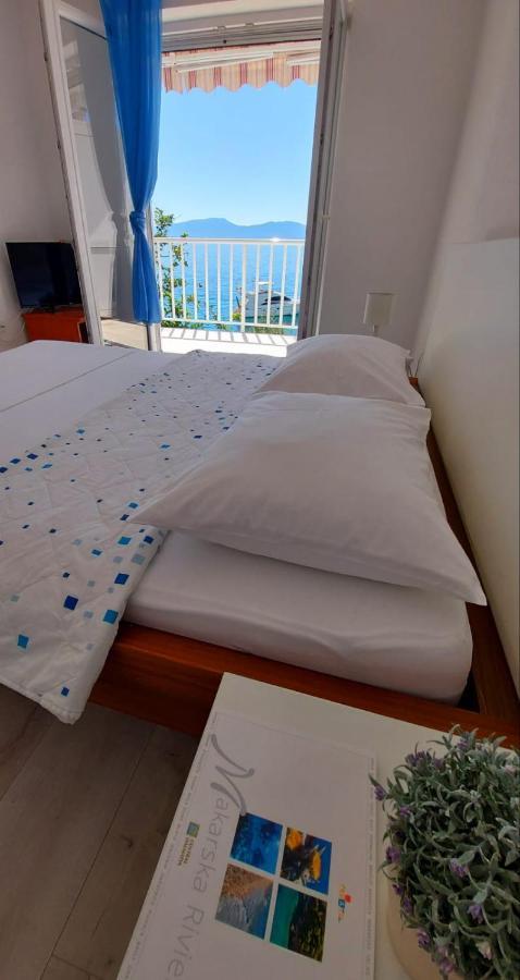 Apartments Santic Podaca Luaran gambar