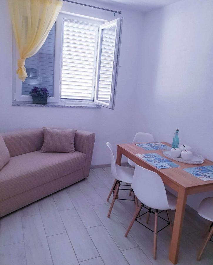 Apartments Santic Podaca Luaran gambar